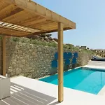 Lyo Ii Boutique Hotell