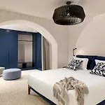Hotell Lyo Ii Boutique 5*