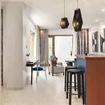 Lyo Ii Boutique 5*