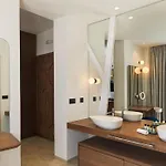 Hotel Lyo Ii Boutique
