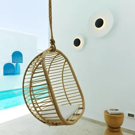 Lyo Ii Boutique